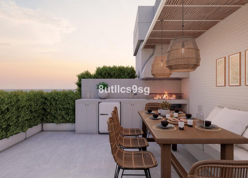 Resale - Apartment - Nueva Andalucía - Nueva Andalucia