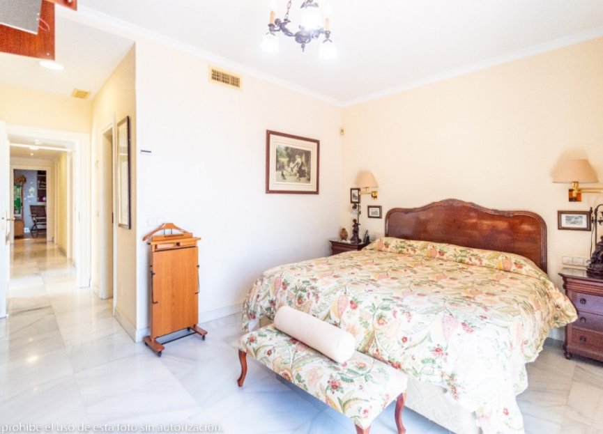 Resale - Apartment - Torremolinos