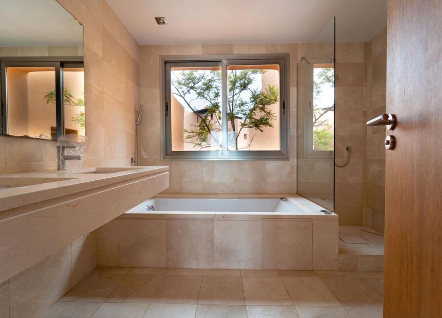 Resale - House - Riviera del Sol