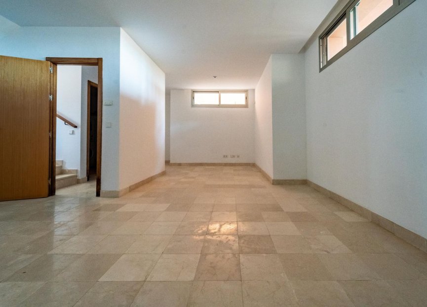 Resale - House - Riviera del Sol