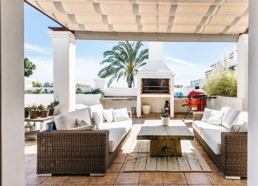 Resale - House - Estepona