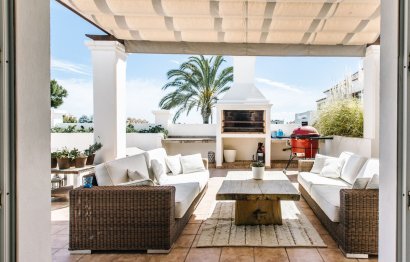 Resale - House - Estepona
