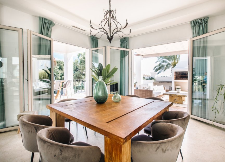 Resale - House - Estepona