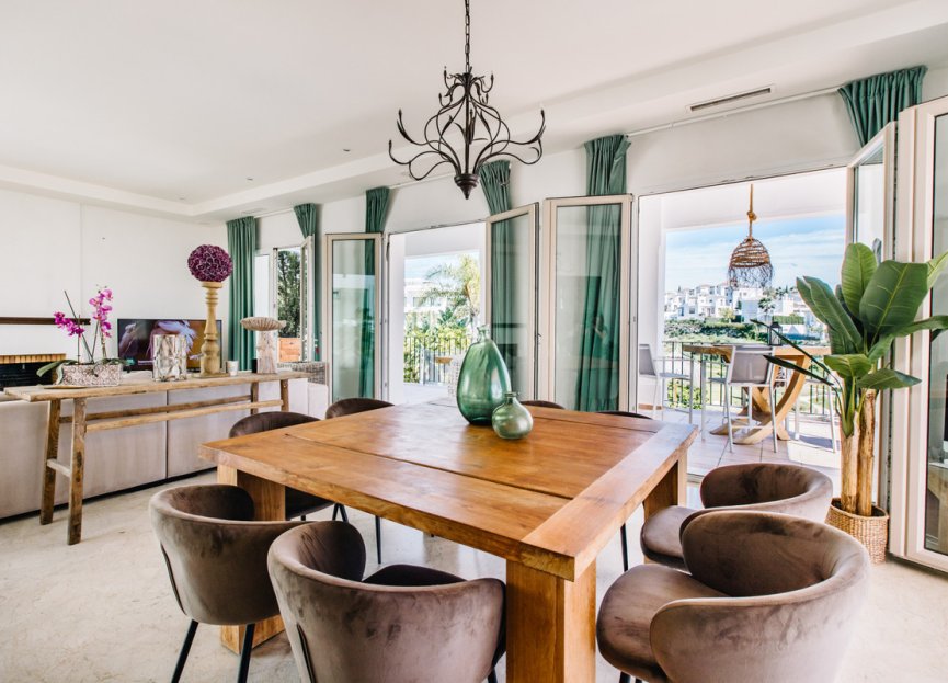 Resale - House - Estepona