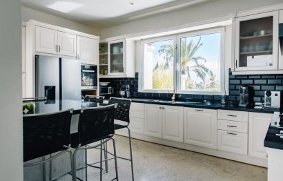 Resale - House - Estepona