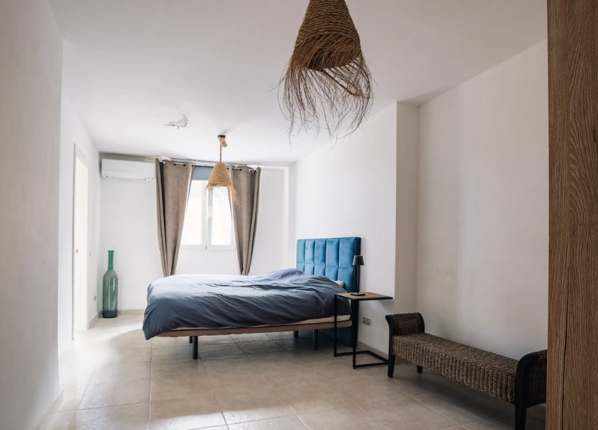 Resale - House - Estepona