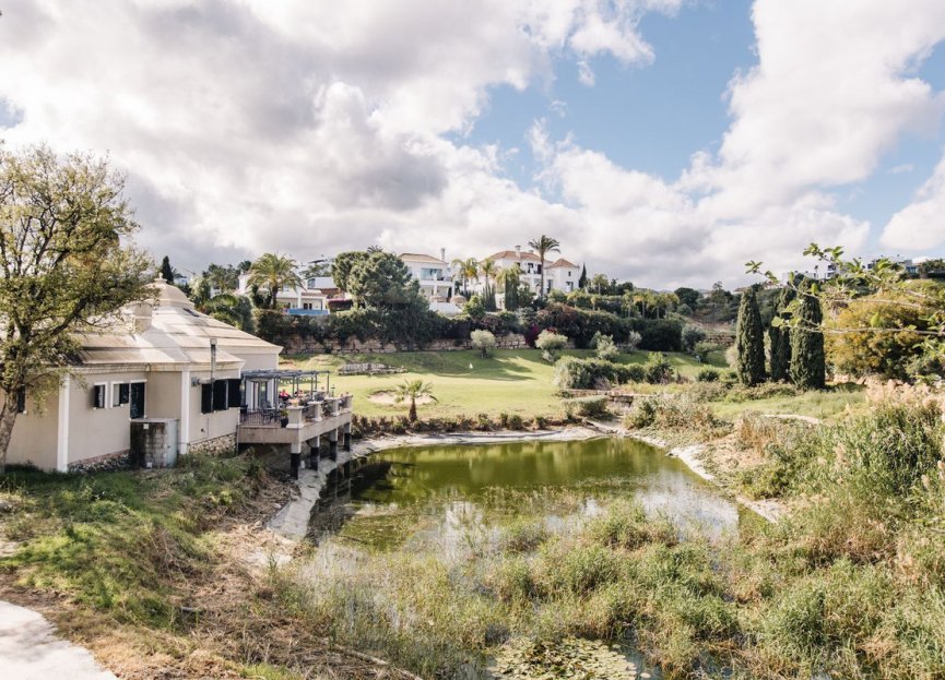 Resale - House - Estepona