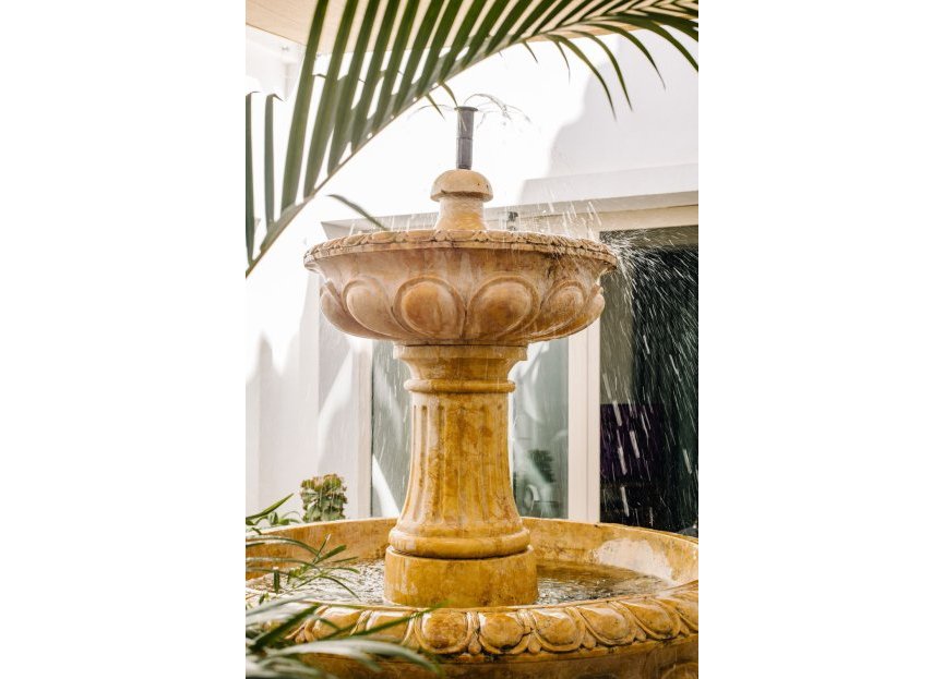 Resale - House - Estepona