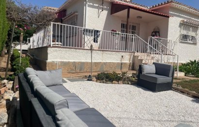 Resale - House - El Pinillo