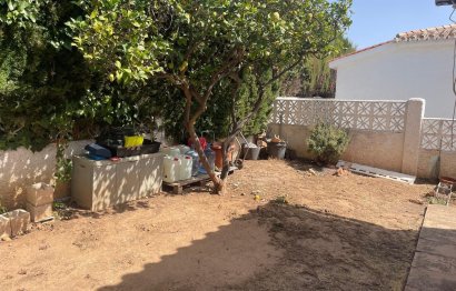 Resale - House - El Pinillo