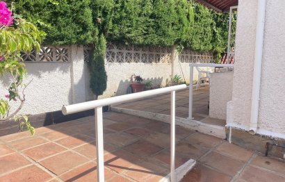 Resale - House - El Pinillo