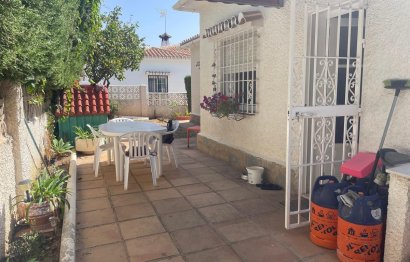 Resale - House - El Pinillo