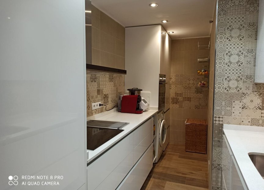 Resale - Apartment / flat - Benalmádena