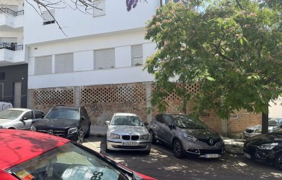 Resale - Commercial - Estepona