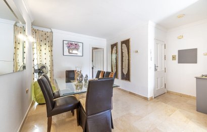 Resale - Apartment - La Quinta