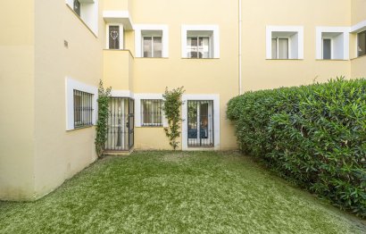 Resale - Apartment - La Quinta