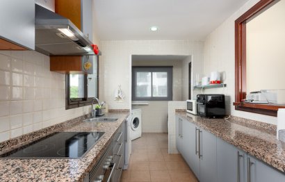 Resale - Apartment / flat - La Alcaidesa