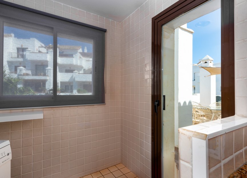 Resale - Apartment / flat - La Alcaidesa