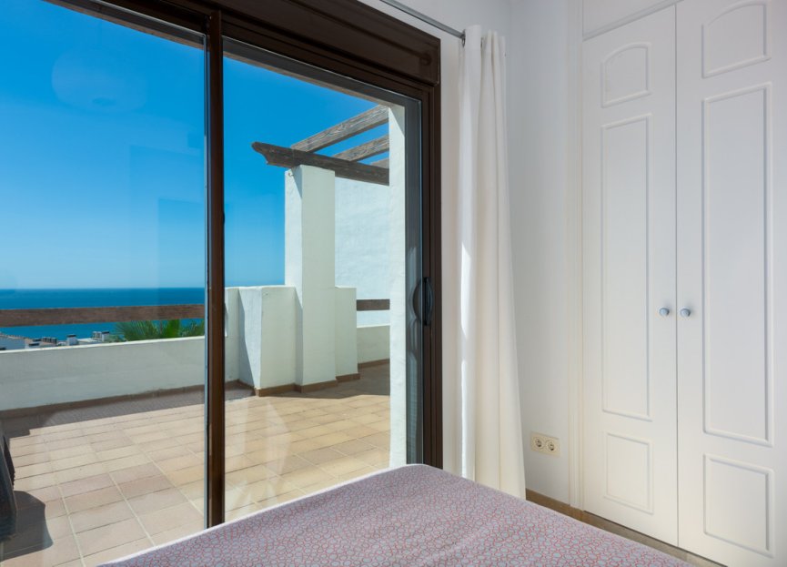 Resale - Apartment / flat - La Alcaidesa