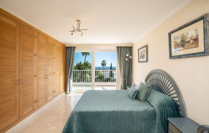 Resale - House - The Golden Mile