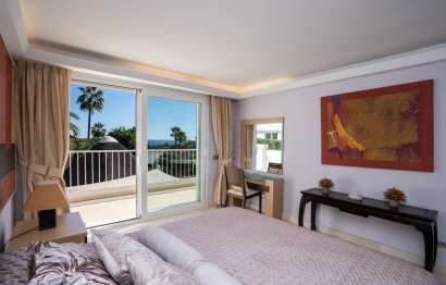 Resale - House - The Golden Mile