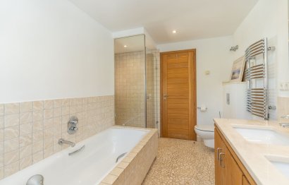 Resale - House - The Golden Mile