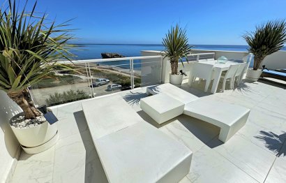 Resale - Apartment - Casares Playa - Casares