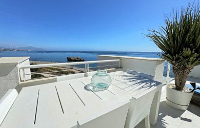 Resale - Apartment - Casares Playa - Casares