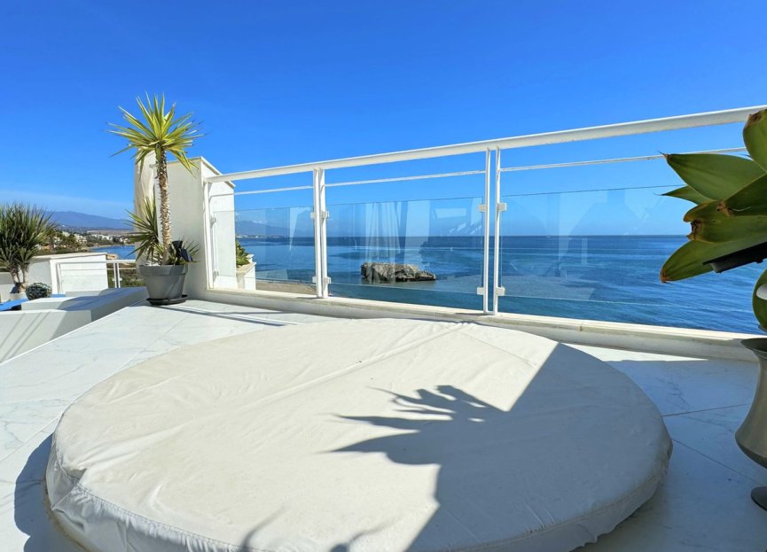 Resale - Apartment - Casares Playa - Casares