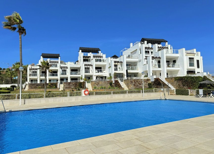 Resale - Apartment - Casares Playa - Casares