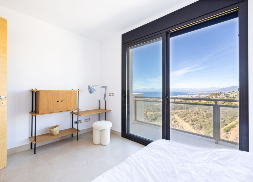 Resale - Apartment / flat - Marbella