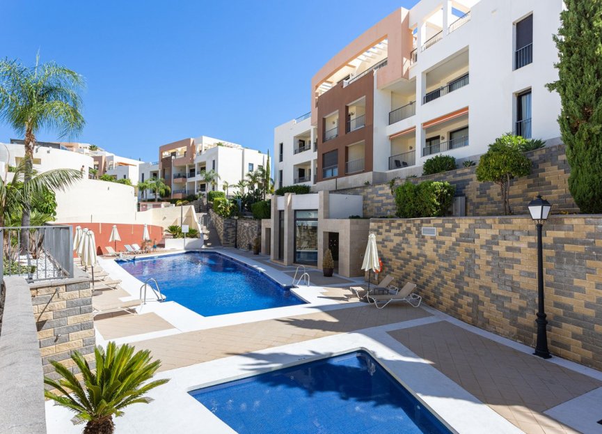 Resale - Apartment / flat - Marbella