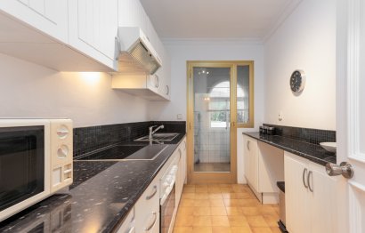 Reventa - Apartamento / piso - Nueva Andalucía - Nueva Andalucia