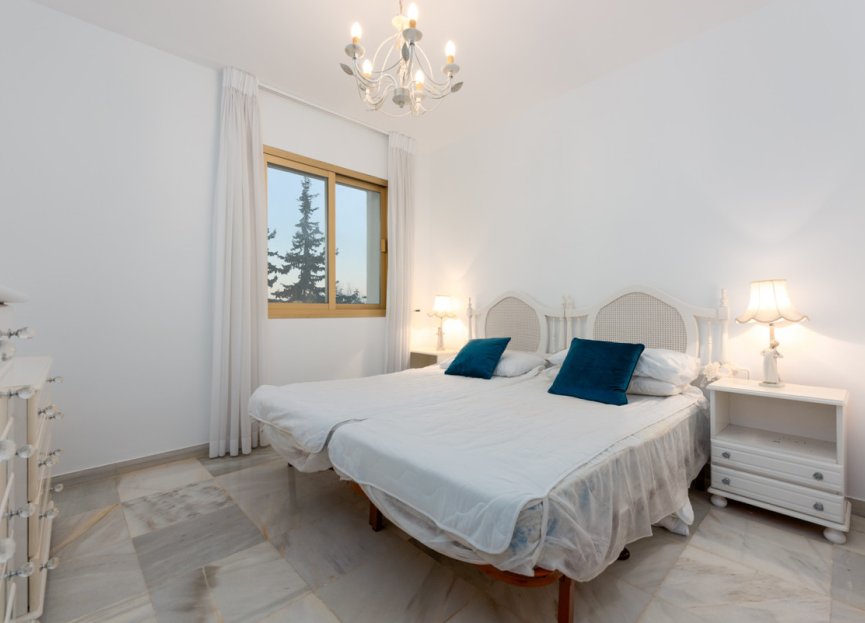 Reventa - Apartamento / piso - Nueva Andalucía - Nueva Andalucia