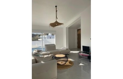 Resale - House - Mijas