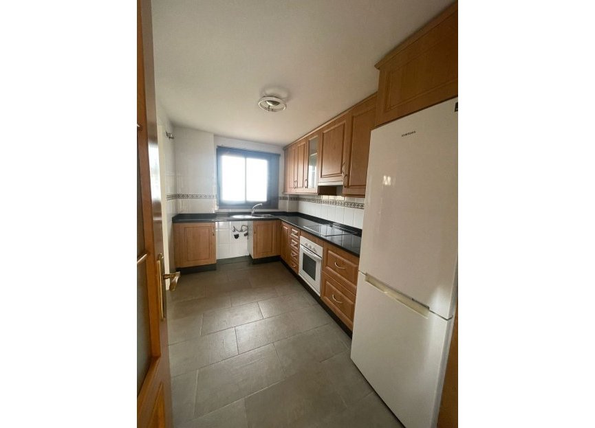 Resale - Apartment / flat - Estepona