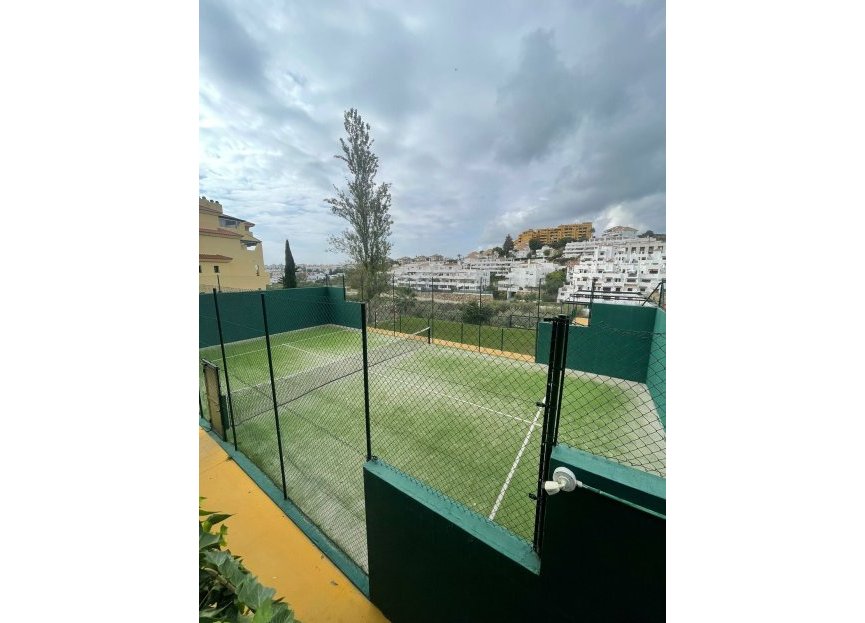 Resale - Apartment / flat - Estepona