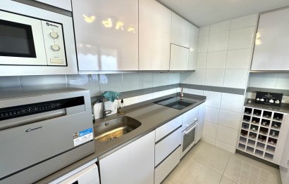 Resale - Apartment - Nueva Andalucía - Nueva Andalucia