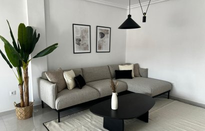 Resale - Apartment - Nueva Andalucía - Nueva Andalucia