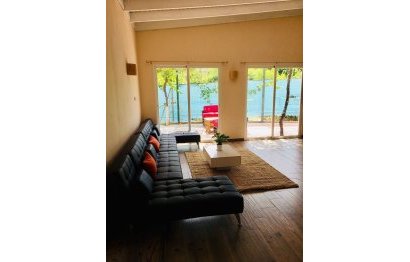 Reventa - Casa - Estepona