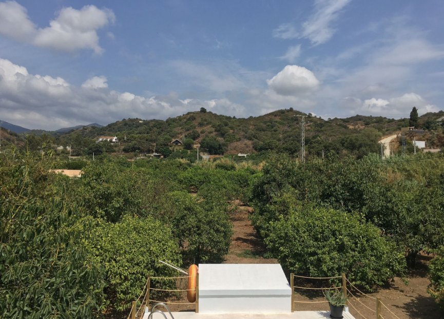 Reventa - Casa - Estepona