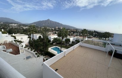 Resale - Apartment / flat - Nueva Andalucía - Nueva Andalucia