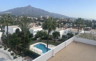 Resale - Apartment / flat - Nueva Andalucía - Nueva Andalucia