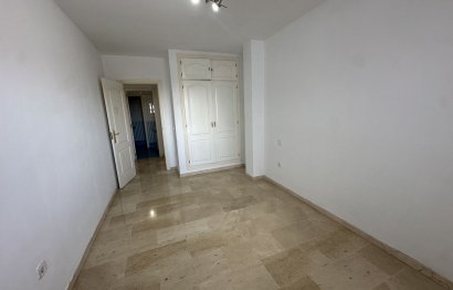 Resale - Apartment / flat - Nueva Andalucía - Nueva Andalucia