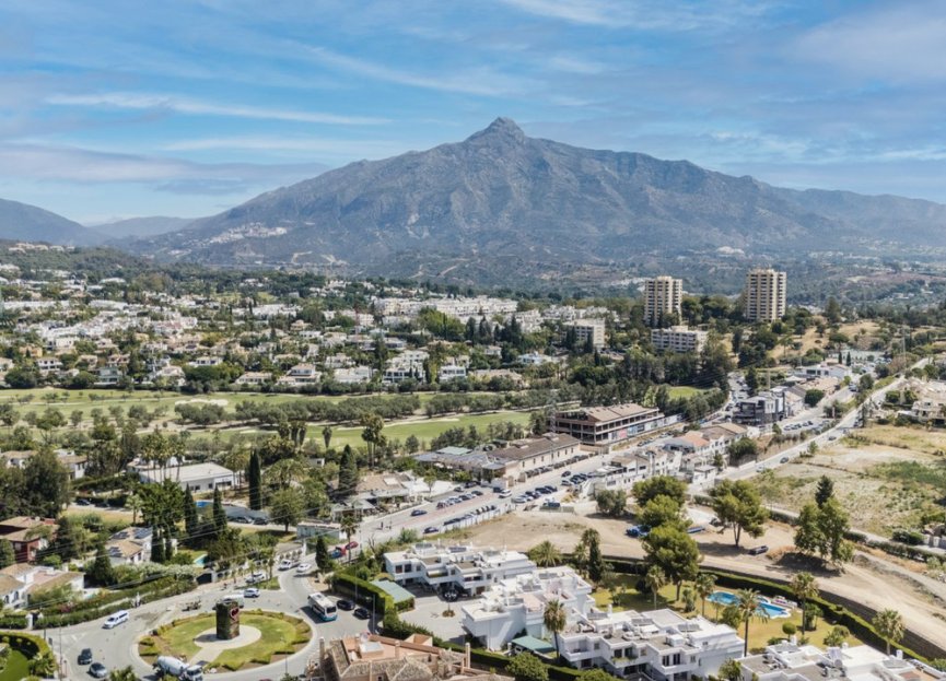 Resale - Apartment / flat - Nueva Andalucía - Nueva Andalucia