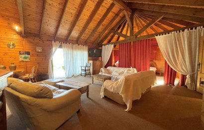 Reventa - Casa - Monda