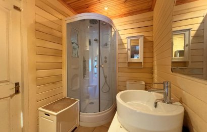 Reventa - Casa - Monda