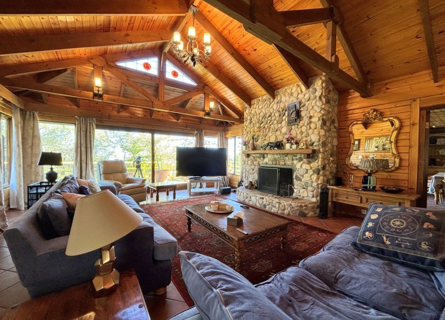 Reventa - Casa - Monda