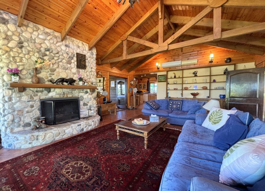 Reventa - Casa - Monda