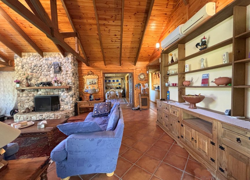 Reventa - Casa - Monda